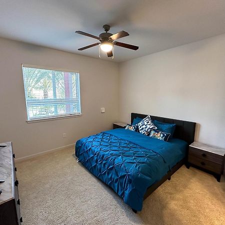 Lux 2 Bedroom In Woodland Hills Los Angeles Exterior foto