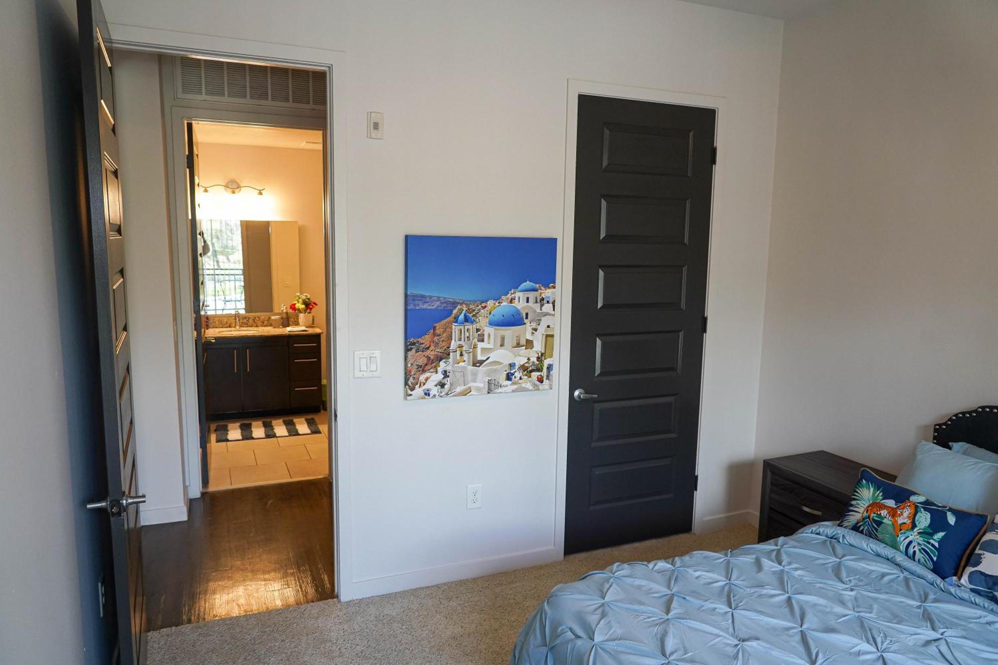 Lux 2 Bedroom In Woodland Hills Los Angeles Exterior foto